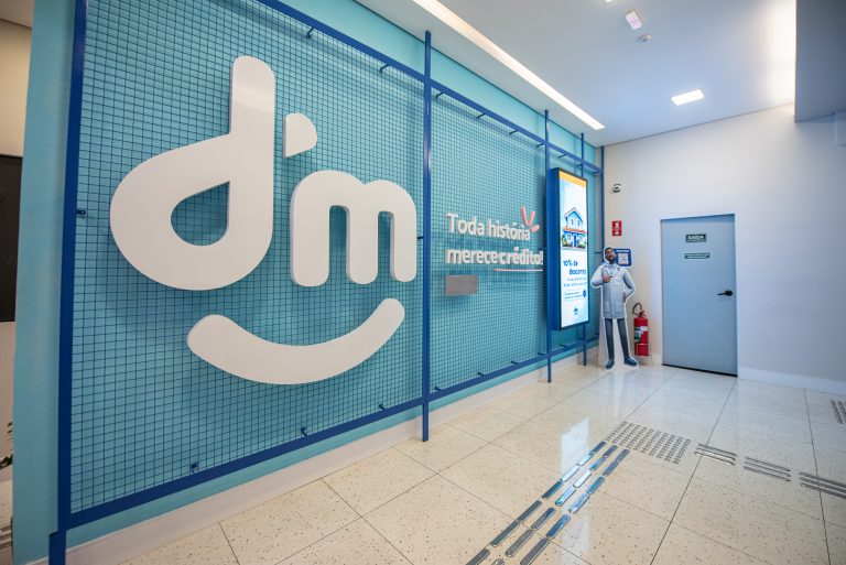 DM faz 24 anos: fatos e conquistas que marcaram a nossa história